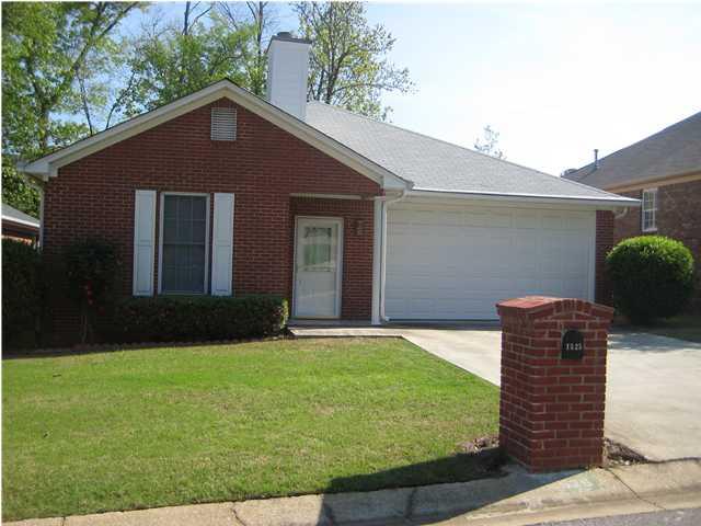1525 Jacobs Cir, Birmingham, AL 35216 