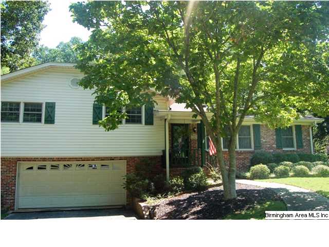 1109 Mountain Oaks Drive, Hoover, AL 35226 