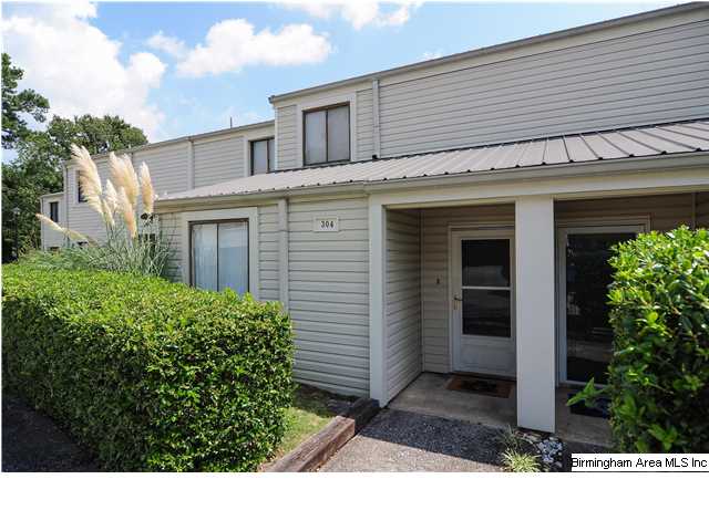 304 Running Brook Rd 304, Hoover, AL 35226 