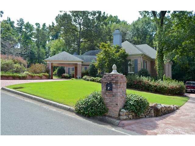 3529 Altabrook Dr., Vestavia Hills, AL 35243 