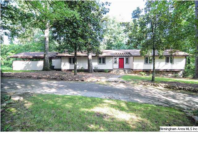 2609 Rocky Ridge Rd, Vestavia Hills, AL 35243 