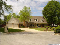 1705 Carriage Way, Decatur, AL 35601 