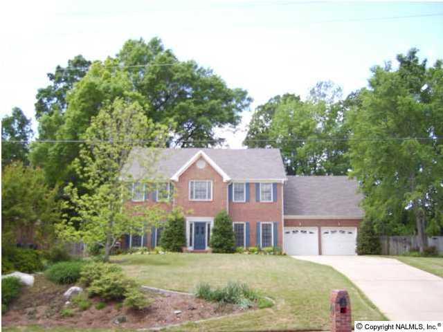 3307 Cedarhurst Drive, Decatur, AL 35603 
