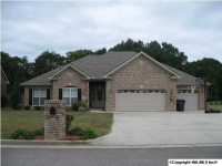 4806 Tomahawk Trl, Decatur, AL 35603 