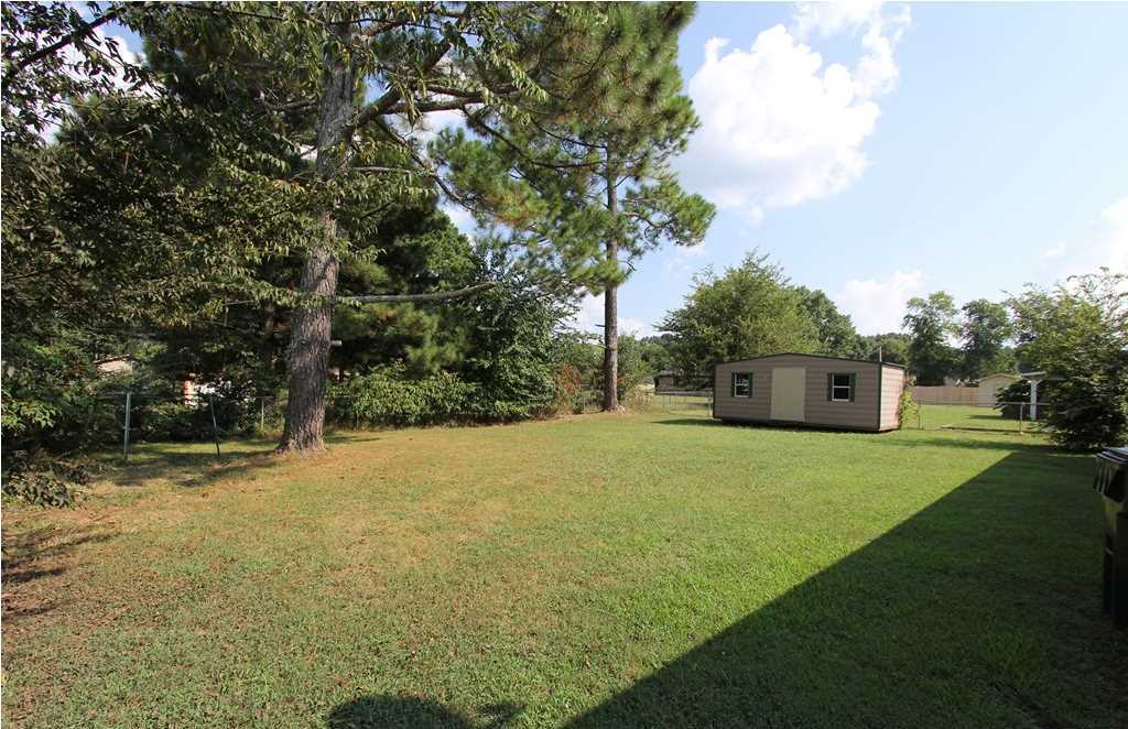 2945 Lynwood Circle, Decatur, AL 35603 