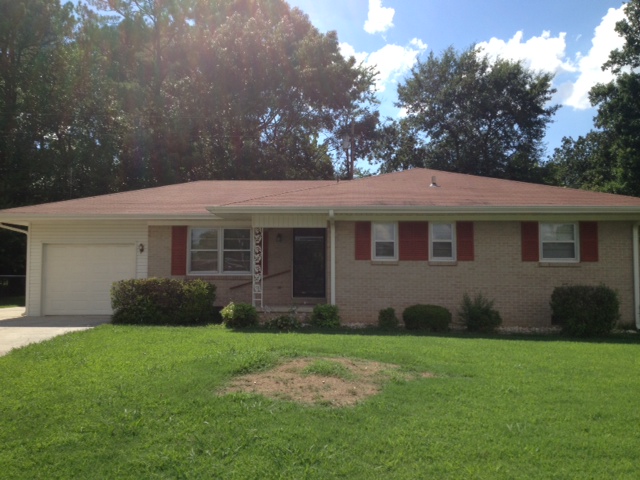 805 Peachtree Street, Athens, AL 35611 