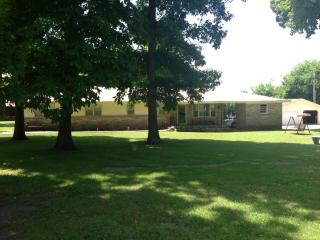 4112 Old Lee Hwy, Cherokee, AL 35616 