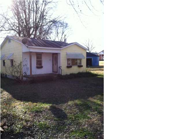 960 Adams St, Cherokee, AL 35616 