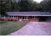 713 Lakeside East, Florence, AL 35630 