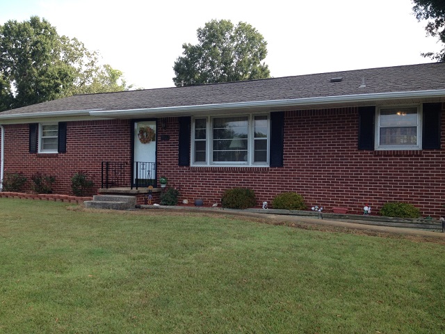 3902 Avalon Ave., Florence, AL 35633 