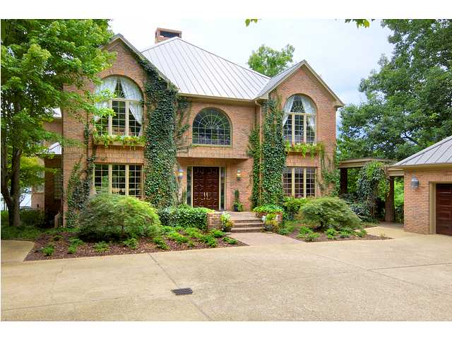 278 Indian Springs Dr., Florence, AL 35634 