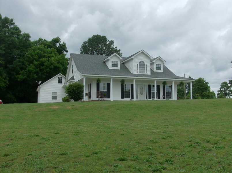 130 McGuire Lane, Florence, AL 35634 