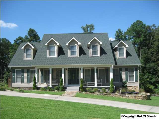 1631 Penn Road, Hartselle, AL 35640 