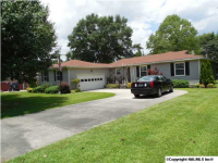 605 Summerlane, Hartselle, AL 35640 