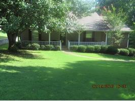 408 Brookside Dr, Killen, AL 35645 