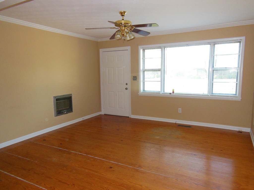 13542 Court Street, Moulton, AL 35650 