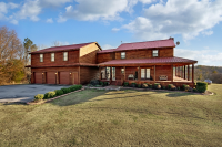 555 Whitten Rd., Russellville, AL 35653 
