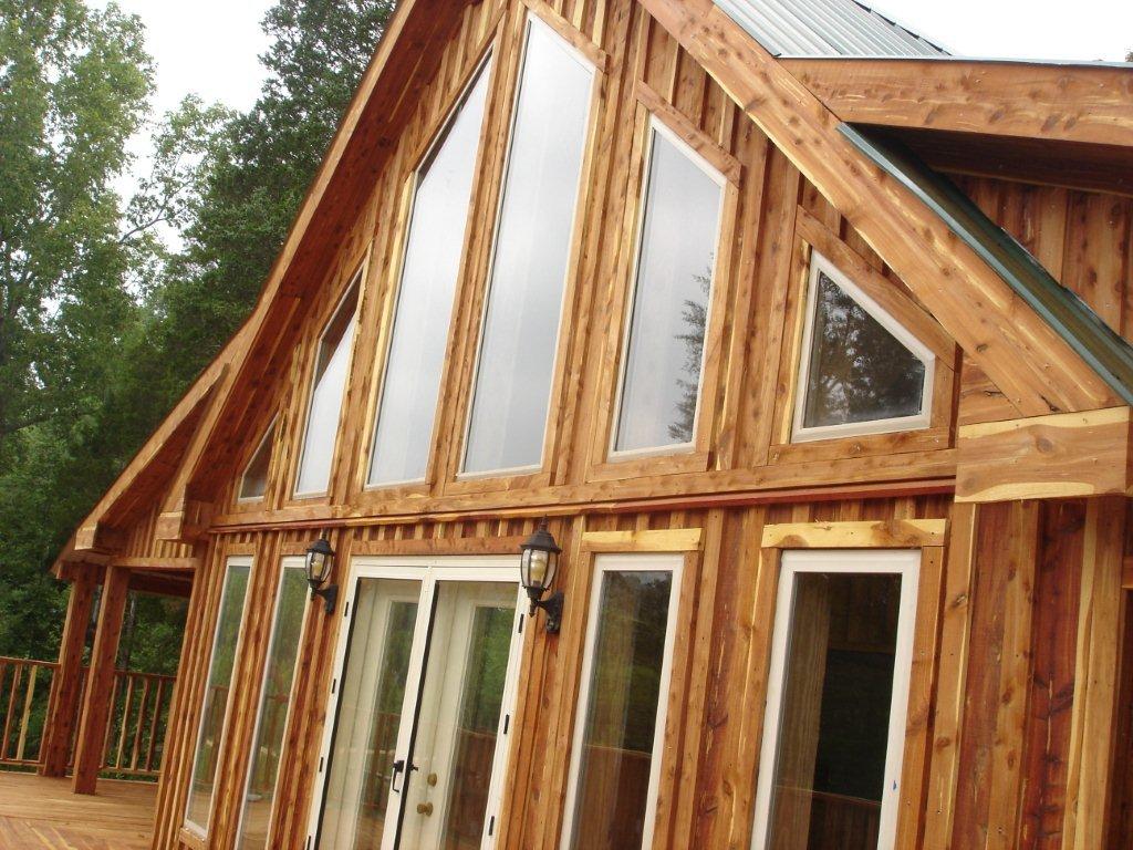 573 Whitten Rd., Russellville, AL 35653 