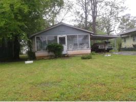 709 E. 15th St., Sheffield, AL 35660 