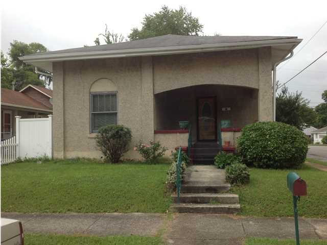 400 St. Louis Ave., Sheffield, AL 35660 