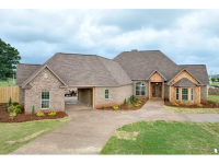 102 Grand Haven Dr., Muscle Shoals, AL 35661 