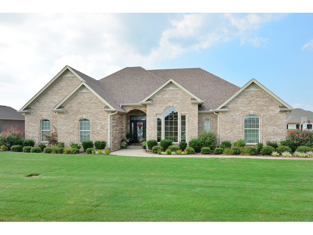 103 Battery Pointe Dr., Muscle Shoals, AL 35661 