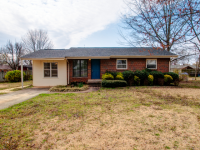 1106 Tyler Ave., Muscle Shoals, AL 35661 