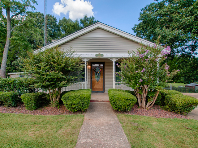 1325 Florida Ave., Muscle Shoals, AL 35661 