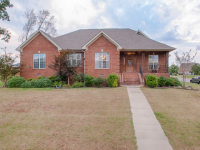 100 Inglewood Dr., Tuscumbia, AL 35674 