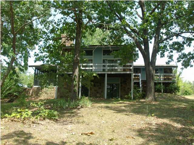 340 Huckleberry Hills Dr., Tuscumbia, AL 35674 