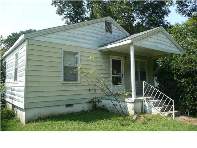 825 Milton St. N., Tuscumbia, AL 35674 