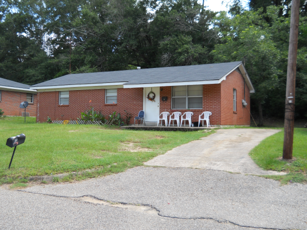416 HIGHLAND AVENUE, Ozark, AL 36360 