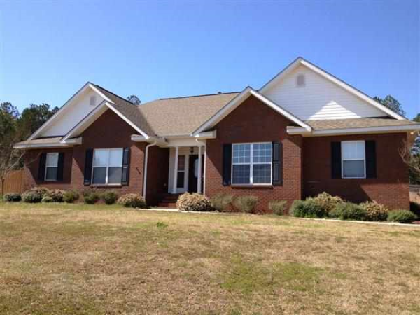 15 COUNTY ROAD 165, New Brockton, AL 36351 