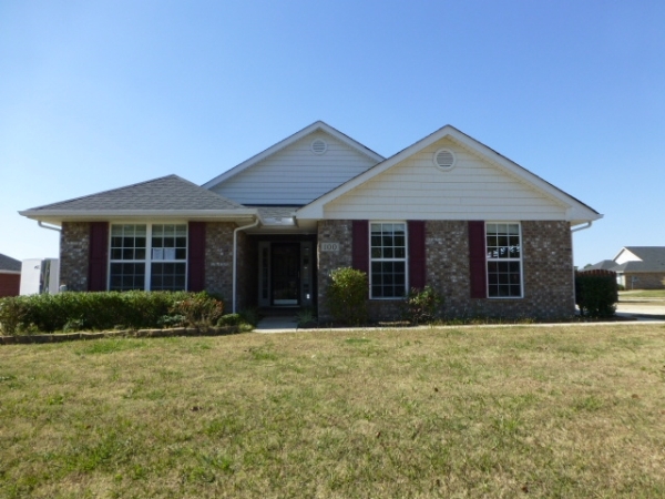 100 Amsterdam Pl, Madison, AL 35758 