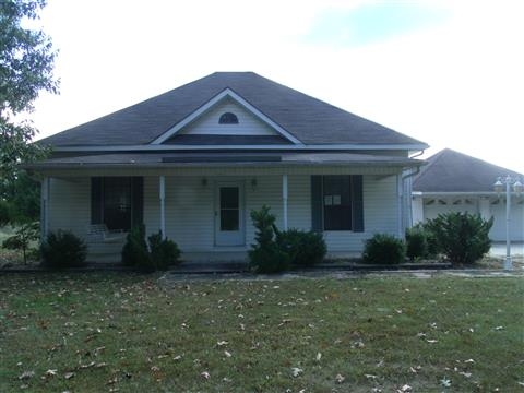 706 County Road 358, Trinity, AL 35673 