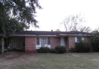 546 Highland Oaks Drive, Tuscaloosa, AL 35405 
