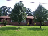 2060 New High School St, Leighton, AL 35646 