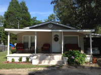 202 N Morris Street, Geneva, AL 36340 