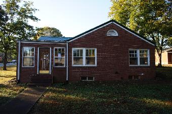 1423 College Street, Decatur, AL 35601 