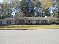 107 Shirah Dr, Headland, AL 36345 