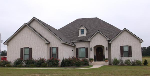 153 Woods Road, Headland, AL 36345 