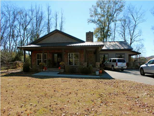 838 Betty Rose Ln., Tuscumbia, AL 35674 
