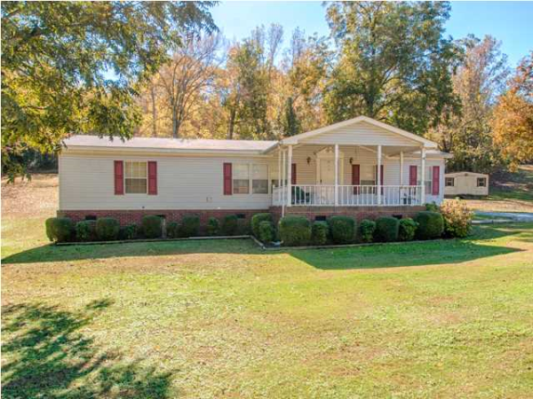 190 Rose St., Tuscumbia, AL 35674 