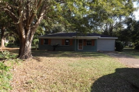 13275 Pine Dr, Grand Bay, AL 36541 