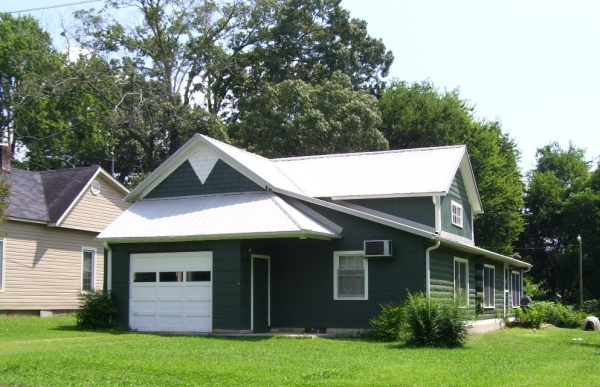 808 Dr. Lee Avenue, Bridgeport, AL 35740 