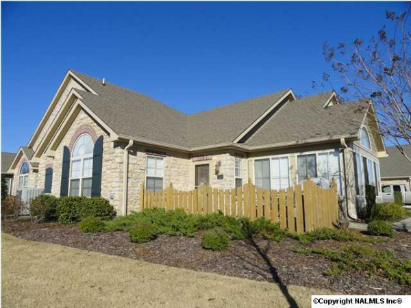 70 Laurel Lane, Brownsboro, AL 35741 