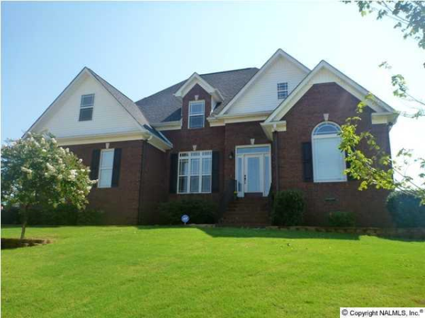 360 Spencer Lakes Dr, Meridianville, AL 35759 
