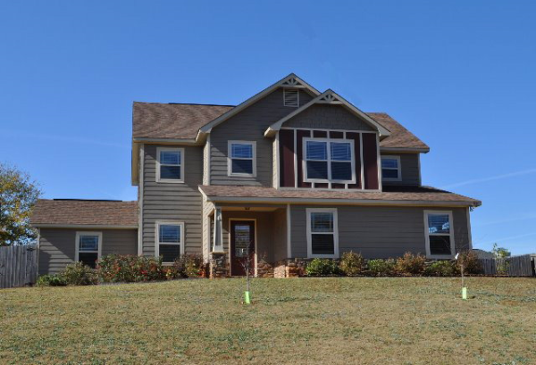 301 Marthas Ct, Opelika, AL 36801 