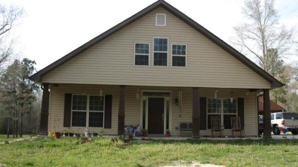 1337 Lee Rd 946, Opelika, AL 36804 