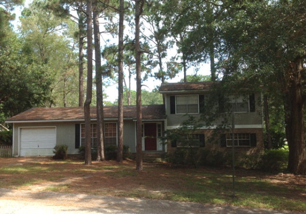 100 Iris Cir, Daphne, AL 36526 